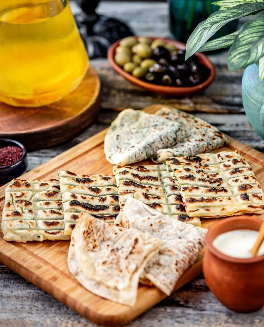 Cheese & Spinach Naan